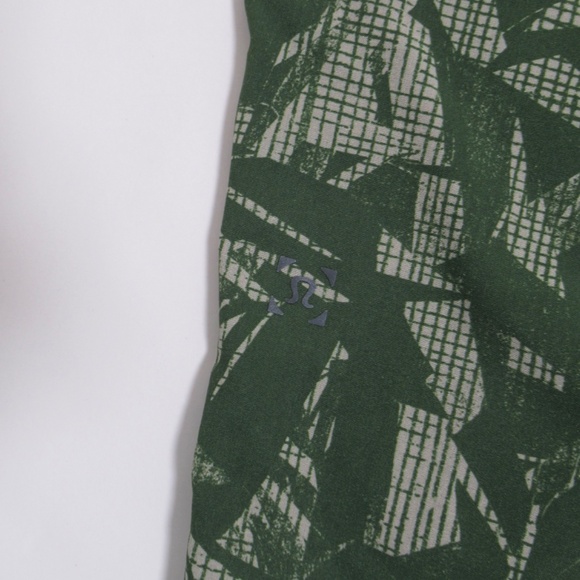 Lululemon T.H.E. Short 9" *Reversible Hot House Loden Green Multi / Grid Lines M - Picture 5 of 12